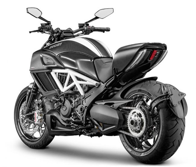 Ducati Diavel Carbon White สีขาว ราคา