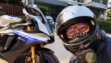 สัมผัสแรกกับ Yamaha R1M ตัวแรง Bigbike 1000cc ของ Yamaha