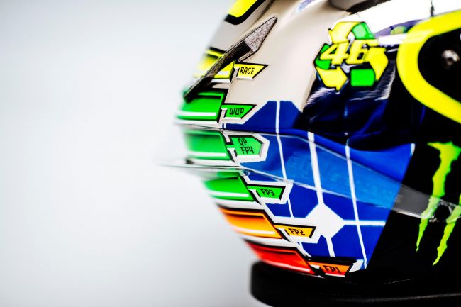 AGV รุ่น Valentino Rossi Special Mugello Edition Helmet 2015