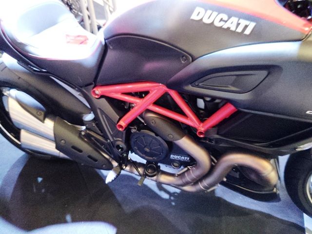 Ducati Showcase เซ็นทรัลลาดพร้าว 2557