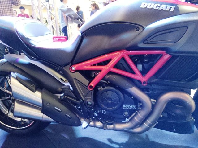 Ducati Showcase เซ็นทรัลลาดพร้าว 2557